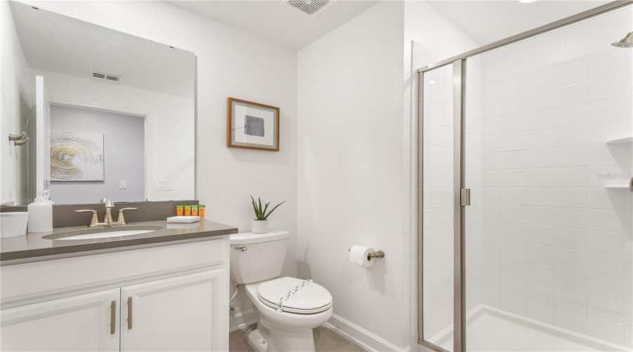 Davenport, Florida 33896, 5 Bedrooms Bedrooms, ,4 Bathroomsbathrooms,Residential,For Sale,Kingsbarn,Mfro6231896