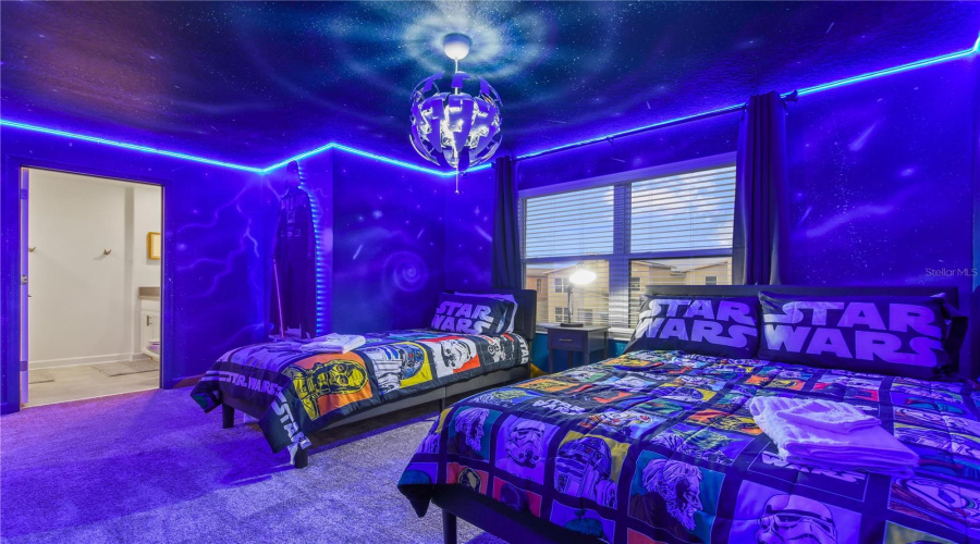 Davenport, Florida 33896, 5 Bedrooms Bedrooms, ,4 Bathroomsbathrooms,Residential,For Sale,Kingsbarn,Mfro6231896
