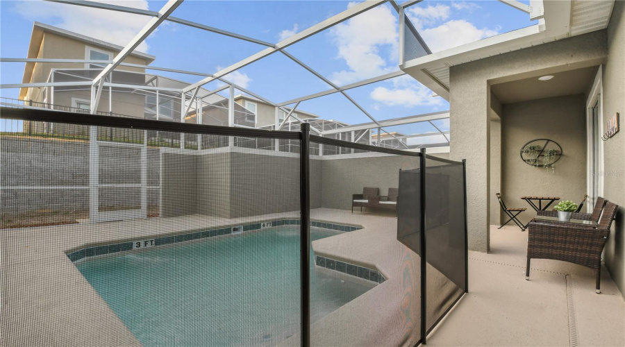 Davenport, Florida 33896, 5 Bedrooms Bedrooms, ,4 Bathroomsbathrooms,Residential,For Sale,Kingsbarn,Mfro6231896