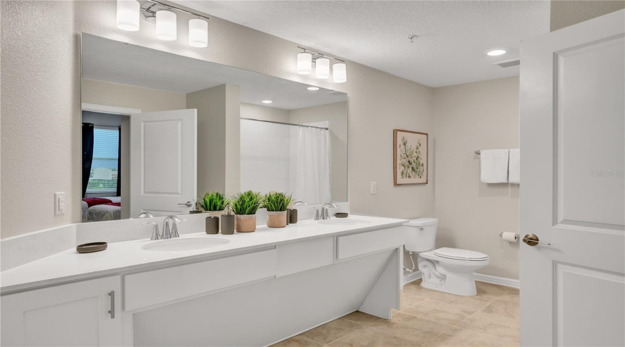 Kissimmee, Florida 34746, 3 Bedrooms Bedrooms, ,2 Bathroomsbathrooms,Residential,For Sale,Clock Tower,Mfro6233086