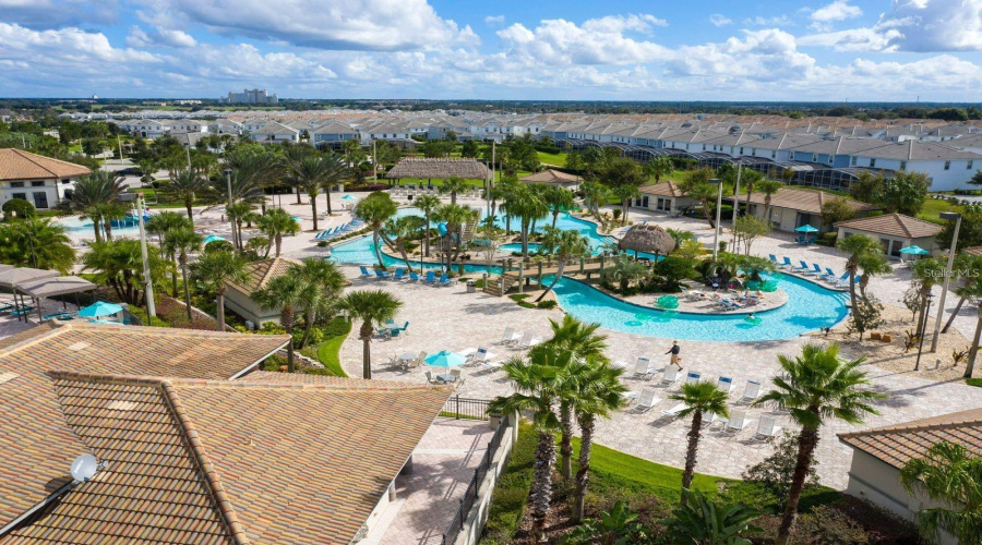 Davenport, Florida 33896, 5 Bedrooms Bedrooms, ,4 Bathroomsbathrooms,Residential,For Sale,Splash Shot,Mfrs5110499