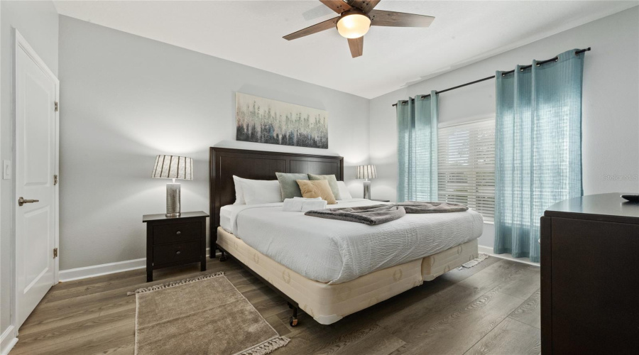 KISSIMMEE, Florida 34746, 4 Bedrooms Bedrooms, ,3 BathroomsBathrooms,Residential,For Sale,BRIER ROSE,0,MFRO6153815