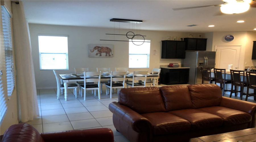 DAVENPORT, Florida 33837, 6 Bedrooms Bedrooms, ,5 BathroomsBathrooms,Residential,For Sale,OAKBOURNE,0,MFRS5110589