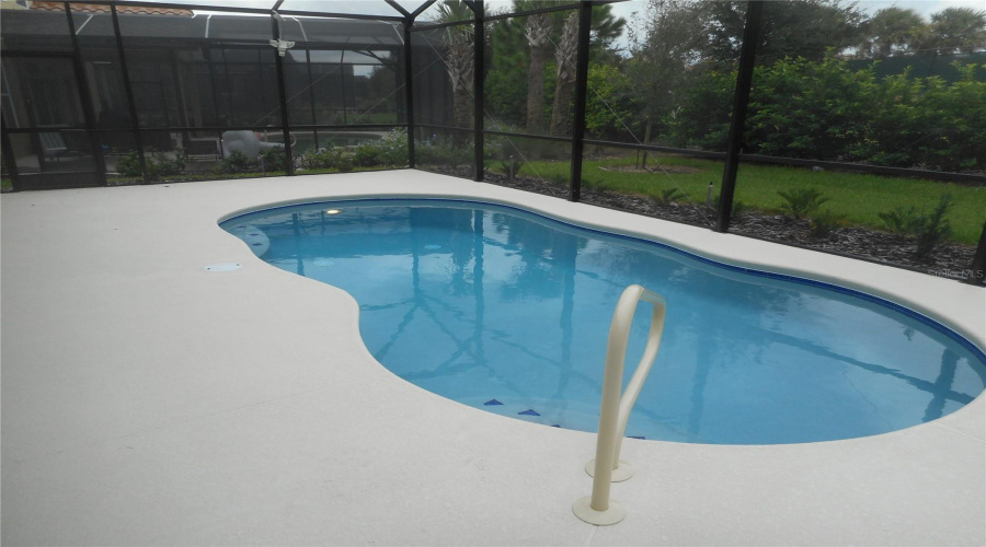 DAVENPORT, Florida 33837, 6 Bedrooms Bedrooms, ,5 BathroomsBathrooms,Residential,For Sale,OAKBOURNE,0,MFRS5110589