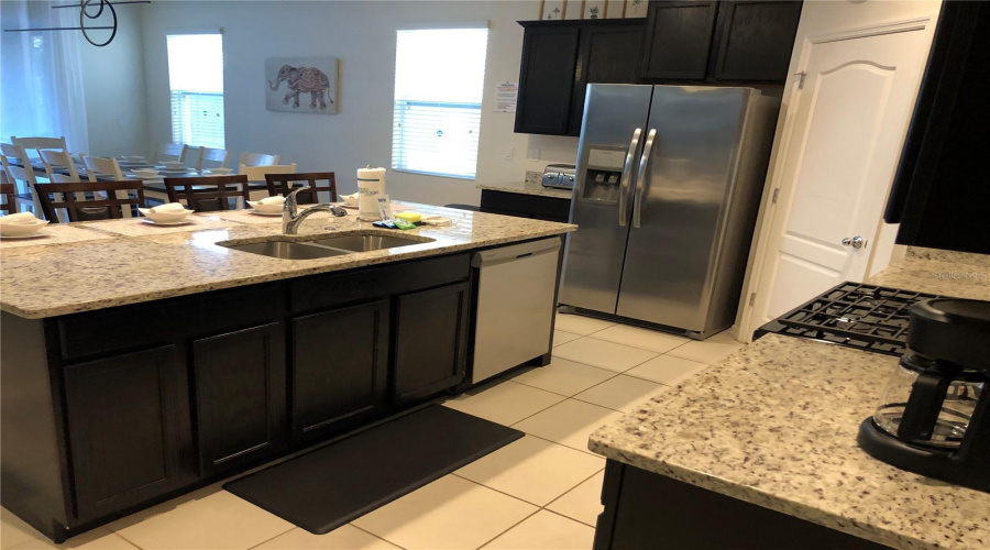 DAVENPORT, Florida 33837, 6 Bedrooms Bedrooms, ,5 BathroomsBathrooms,Residential,For Sale,OAKBOURNE,0,MFRS5110589