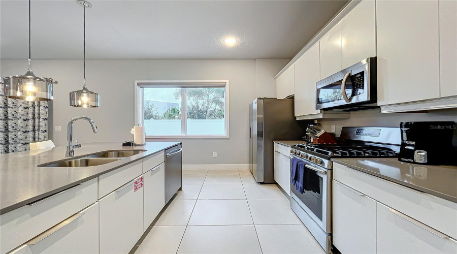 Reunion, Florida 34747, 3 Bedrooms Bedrooms, ,2 Bathroomsbathrooms,Residential,For Sale,Sandy Ridge,Mfro6233615