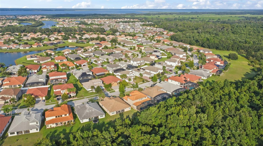 Kissimmee, Florida 34746, 6 Bedrooms Bedrooms, ,4 Bathroomsbathrooms,Residential,For Sale,Bowfin,Mfrs5110517