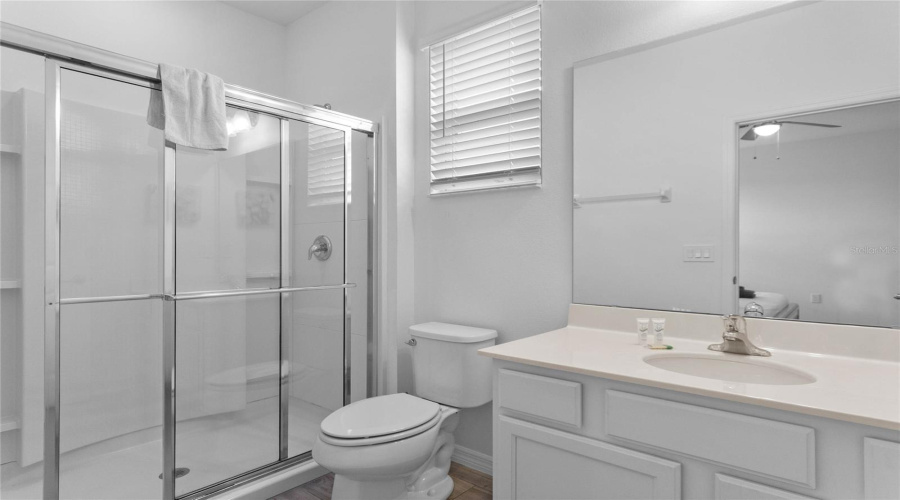 Davenport, Florida 33837, 11 Bedrooms Bedrooms, ,9 Bathroomsbathrooms,Residential,For Sale,Broad Oak,Mfro6147262