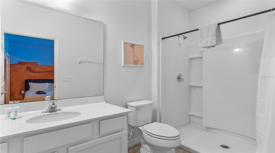 Davenport, Florida 33837, 11 Bedrooms Bedrooms, ,9 Bathroomsbathrooms,Residential,For Sale,Broad Oak,Mfro6147262