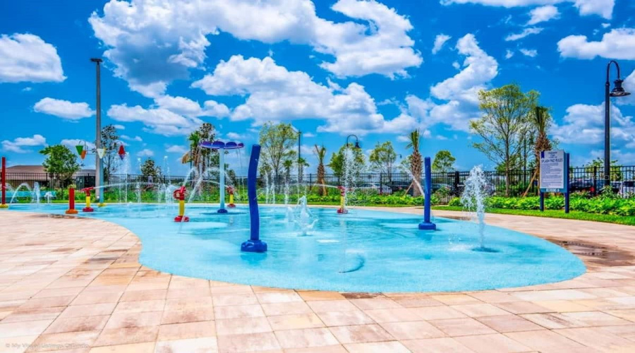 Kissimmee, Florida 34746, 2 Bedrooms Bedrooms, ,2 Bathroomsbathrooms,Residential,For Sale,Paradox,Mfro6233693