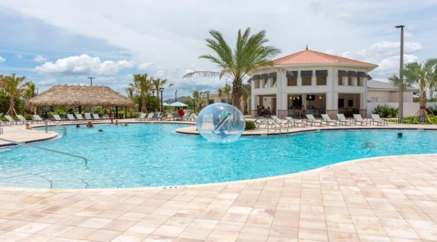 Kissimmee, Florida 34746, 2 Bedrooms Bedrooms, ,2 Bathroomsbathrooms,Residential,For Sale,Paradox,Mfro6233693
