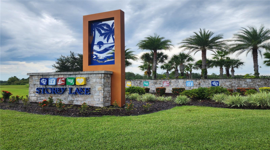 Kissimmee, Florida 34746, 2 Bedrooms Bedrooms, ,2 Bathroomsbathrooms,Residential,For Sale,Paradox,Mfro6233693