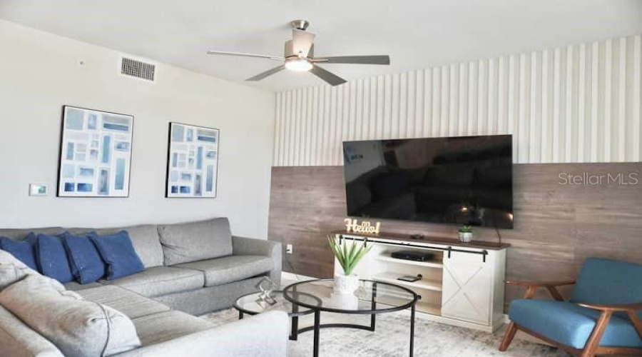 Kissimmee, Florida 34746, 2 Bedrooms Bedrooms, ,2 Bathroomsbathrooms,Residential,For Sale,Paradox,Mfro6233693