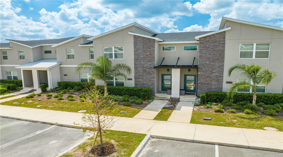 KISSIMMEE, Florida 34746, 4 Bedrooms Bedrooms, ,3 BathroomsBathrooms,Residential,For Sale,PARAGRAPH,0,MFRS5110779