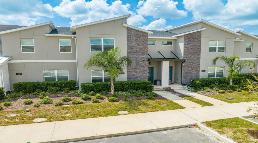 KISSIMMEE, Florida 34746, 4 Bedrooms Bedrooms, ,3 BathroomsBathrooms,Residential,For Sale,PARAGRAPH,0,MFRS5110779