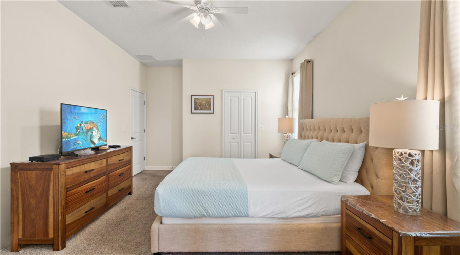 DAVENPORT, Florida 33896, 8 Bedrooms Bedrooms, ,5 BathroomsBathrooms,Residential,For Sale,HAZARD,0,MFRS5071787