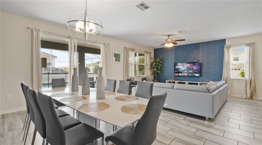 DAVENPORT, Florida 33896, 8 Bedrooms Bedrooms, ,5 BathroomsBathrooms,Residential,For Sale,HAZARD,0,MFRS5071787
