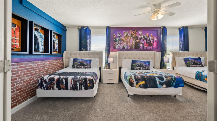 DAVENPORT, Florida 33896, 8 Bedrooms Bedrooms, ,5 BathroomsBathrooms,Residential,For Sale,HAZARD,0,MFRS5071787
