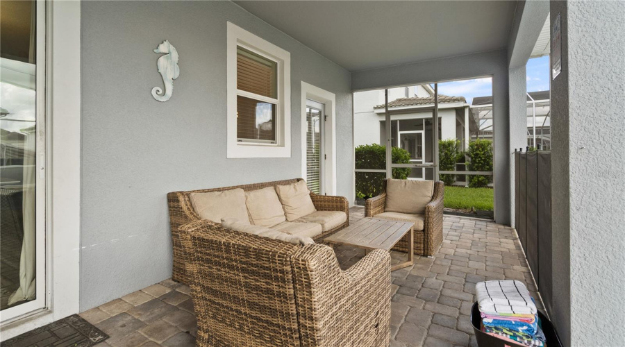 DAVENPORT, Florida 33896, 8 Bedrooms Bedrooms, ,5 BathroomsBathrooms,Residential,For Sale,HAZARD,0,MFRS5071787