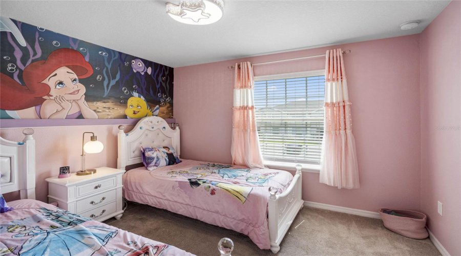 Davenport, Florida 33897, 5 Bedrooms Bedrooms, ,4 Bathroomsbathrooms,Residential,For Sale,Paradise,Mfro6229846
