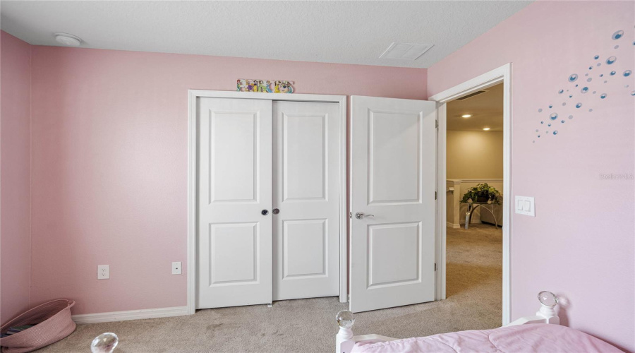 Davenport, Florida 33897, 5 Bedrooms Bedrooms, ,4 Bathroomsbathrooms,Residential,For Sale,Paradise,Mfro6229846
