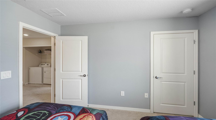 Davenport, Florida 33897, 5 Bedrooms Bedrooms, ,4 Bathroomsbathrooms,Residential,For Sale,Paradise,Mfro6229846