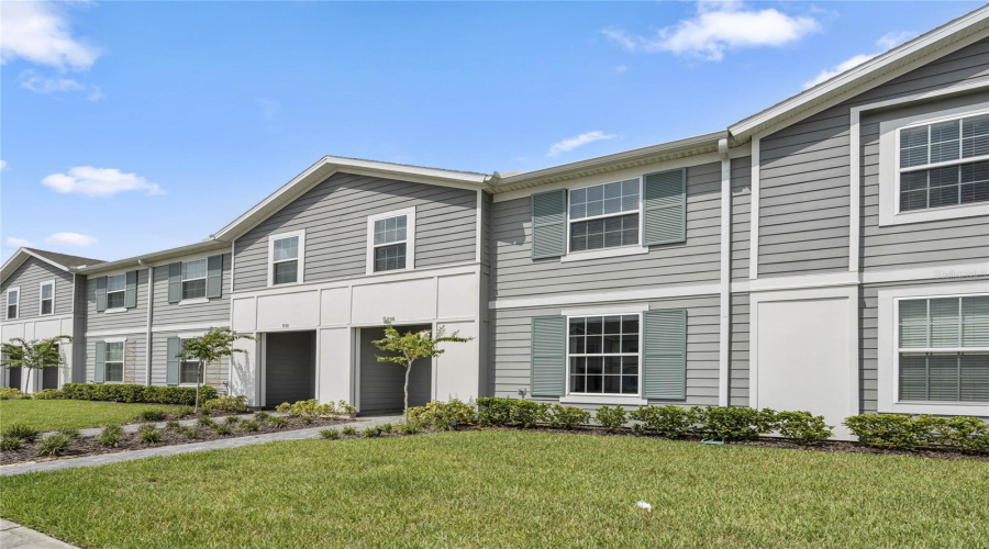 Davenport, Florida 33897, 5 Bedrooms Bedrooms, ,4 Bathroomsbathrooms,Residential,For Sale,Paradise,Mfro6229846