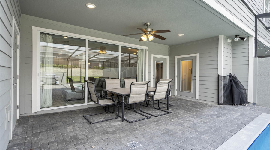 Davenport, Florida 33897, 5 Bedrooms Bedrooms, ,4 Bathroomsbathrooms,Residential,For Sale,Paradise,Mfro6229846