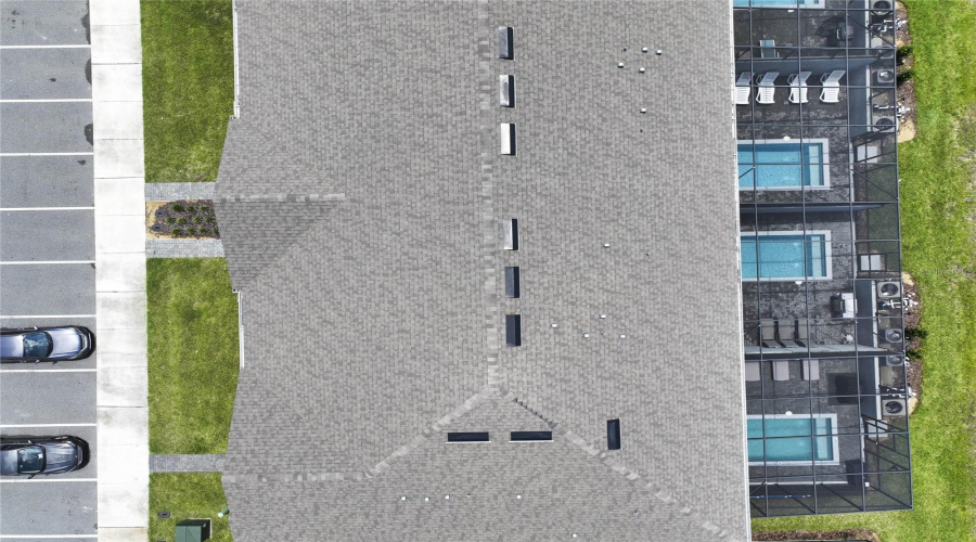 Davenport, Florida 33897, 5 Bedrooms Bedrooms, ,4 Bathroomsbathrooms,Residential,For Sale,Paradise,Mfro6229846
