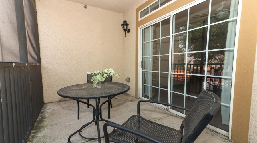 Screened Patio With Large Sliders