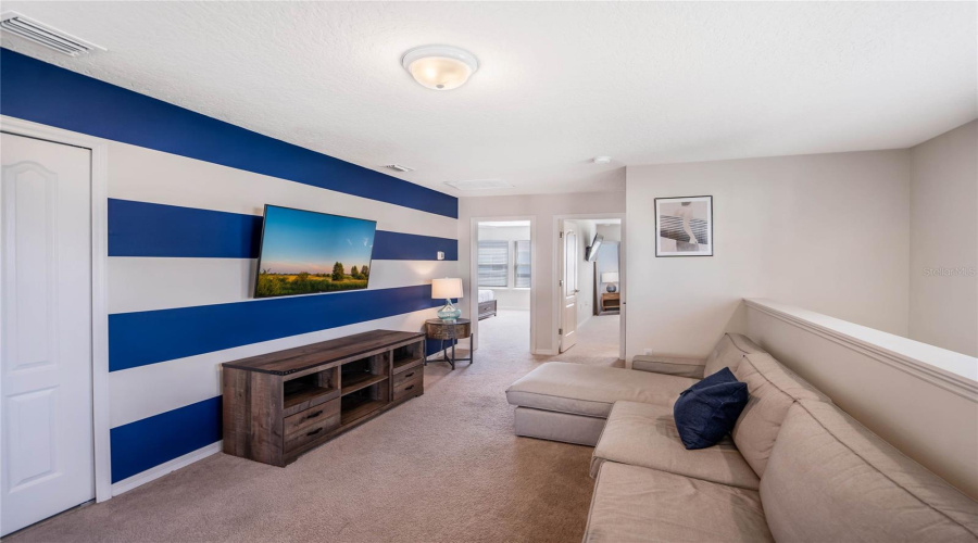 Kissimmee, Florida 34747, 5 Bedrooms Bedrooms, ,4 Bathroomsbathrooms,Residential,For Sale,Dubai,Mfro6235219