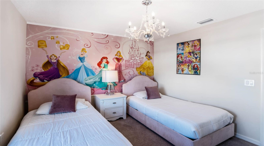 Kissimmee, Florida 34747, 5 Bedrooms Bedrooms, ,4 Bathroomsbathrooms,Residential,For Sale,Dubai,Mfro6235219