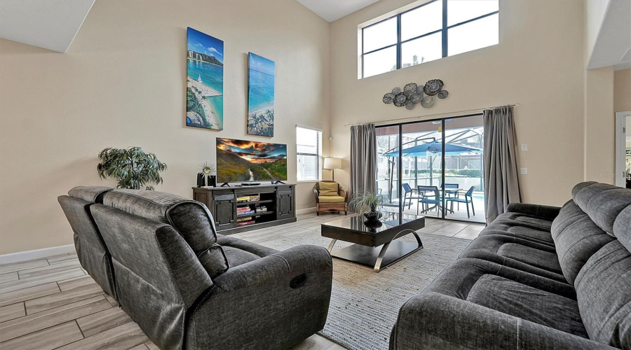 Davenport, Florida 33837, 5 Bedrooms Bedrooms, ,5 Bathroomsbathrooms,Residential,For Sale,Solterra,Mfro6233714