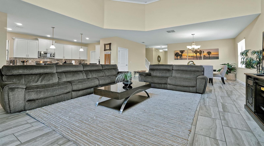 Davenport, Florida 33837, 5 Bedrooms Bedrooms, ,5 Bathroomsbathrooms,Residential,For Sale,Solterra,Mfro6233714