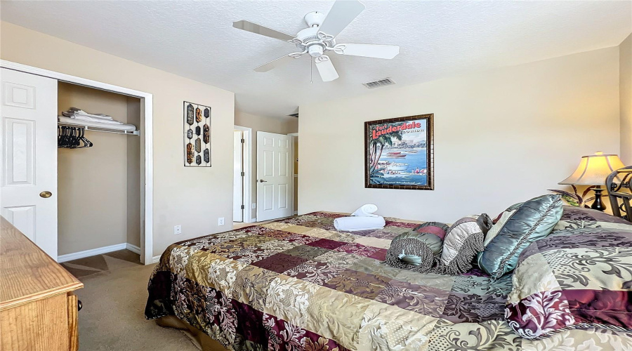 Davenport, Florida 33837, 5 Bedrooms Bedrooms, ,4 Bathroomsbathrooms,Residential,For Sale,Orange Cosmos,Mfrs5109773