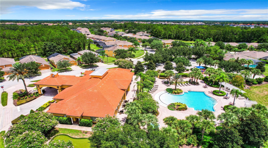 Davenport, Florida 33837, 5 Bedrooms Bedrooms, ,4 Bathroomsbathrooms,Residential,For Sale,Orange Cosmos,Mfrs5109773