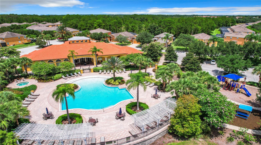 Davenport, Florida 33837, 5 Bedrooms Bedrooms, ,4 Bathroomsbathrooms,Residential,For Sale,Orange Cosmos,Mfrs5109773