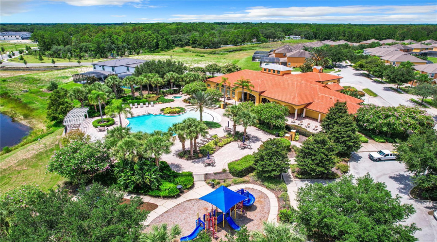 Davenport, Florida 33837, 5 Bedrooms Bedrooms, ,4 Bathroomsbathrooms,Residential,For Sale,Orange Cosmos,Mfrs5109773