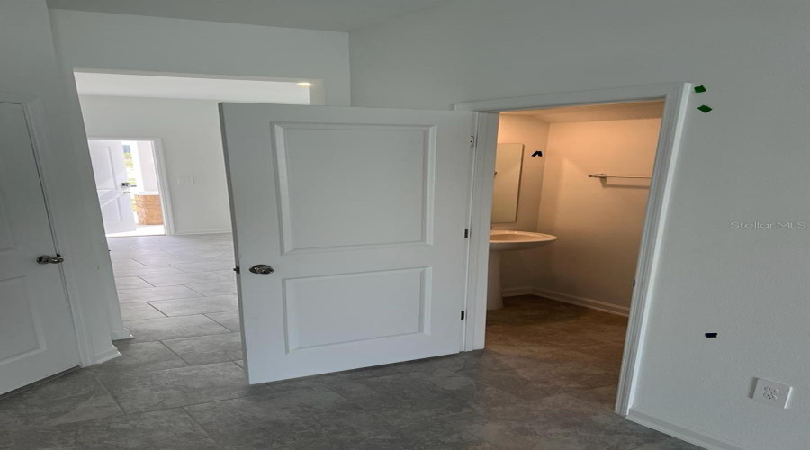 Davenport, Florida 33837, 3 Bedrooms Bedrooms, ,2 Bathroomsbathrooms,Residential,For Sale,Pierr,Mfro6182173