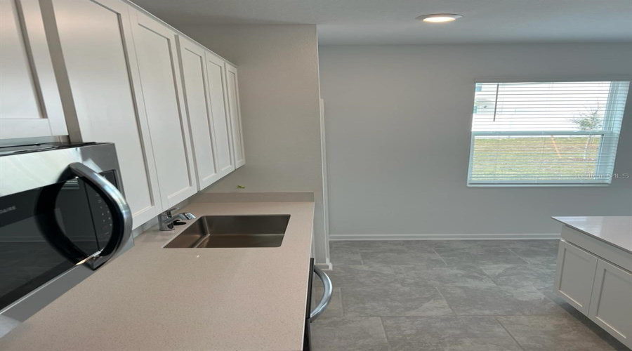 Davenport, Florida 33837, 3 Bedrooms Bedrooms, ,2 Bathroomsbathrooms,Residential,For Sale,Pierr,Mfro6182173