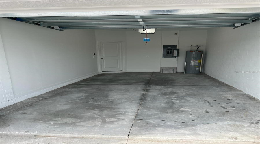 Davenport, Florida 33837, 3 Bedrooms Bedrooms, ,2 Bathroomsbathrooms,Residential,For Sale,Pierr,Mfro6182173