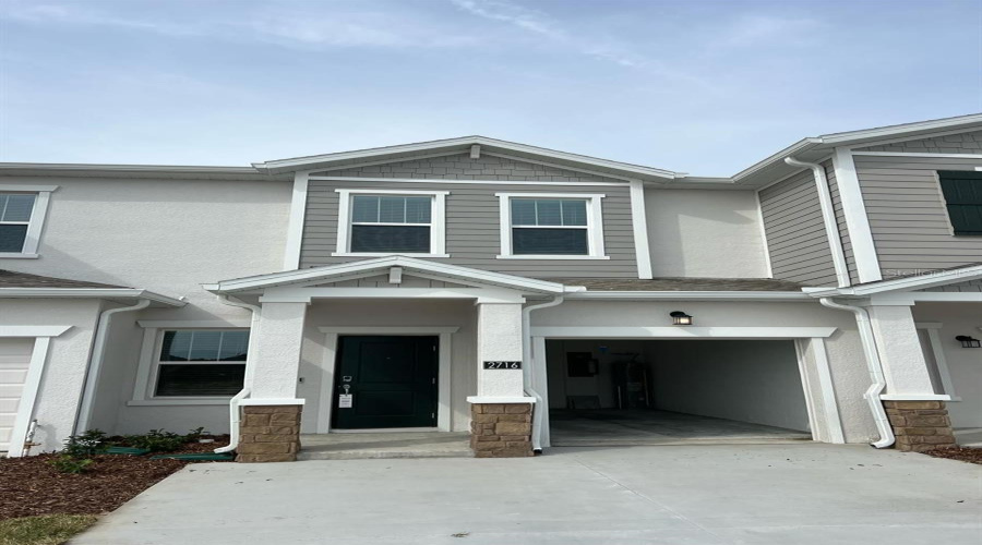 Davenport, Florida 33837, 3 Bedrooms Bedrooms, ,2 Bathroomsbathrooms,Residential,For Sale,Pierr,Mfro6182173