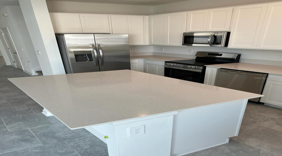 Davenport, Florida 33837, 3 Bedrooms Bedrooms, ,2 Bathroomsbathrooms,Residential,For Sale,Pierr,Mfro6182173