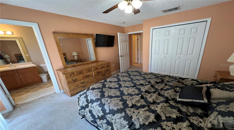 Kissimmee, Florida 34747, 3 Bedrooms Bedrooms, ,2 Bathroomsbathrooms,Residential,For Sale,Crystal Cove,Mfrl4941141