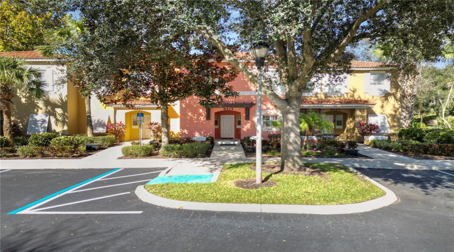 Kissimmee, Florida 34747, 3 Bedrooms Bedrooms, ,2 Bathroomsbathrooms,Residential,For Sale,Crystal Cove,Mfrl4941141