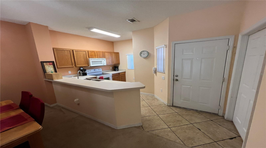 Kissimmee, Florida 34747, 3 Bedrooms Bedrooms, ,2 Bathroomsbathrooms,Residential,For Sale,Crystal Cove,Mfrl4941141
