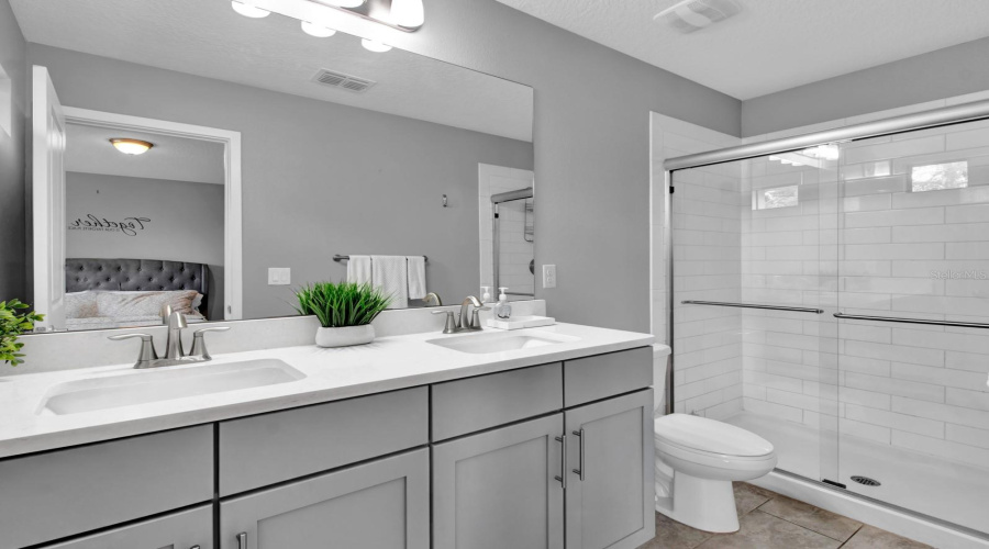 Kissimmee, Florida 34746, 4 Bedrooms Bedrooms, ,3 Bathroomsbathrooms,Residential,For Sale,Terra Esmeralda,Mfrs5111338