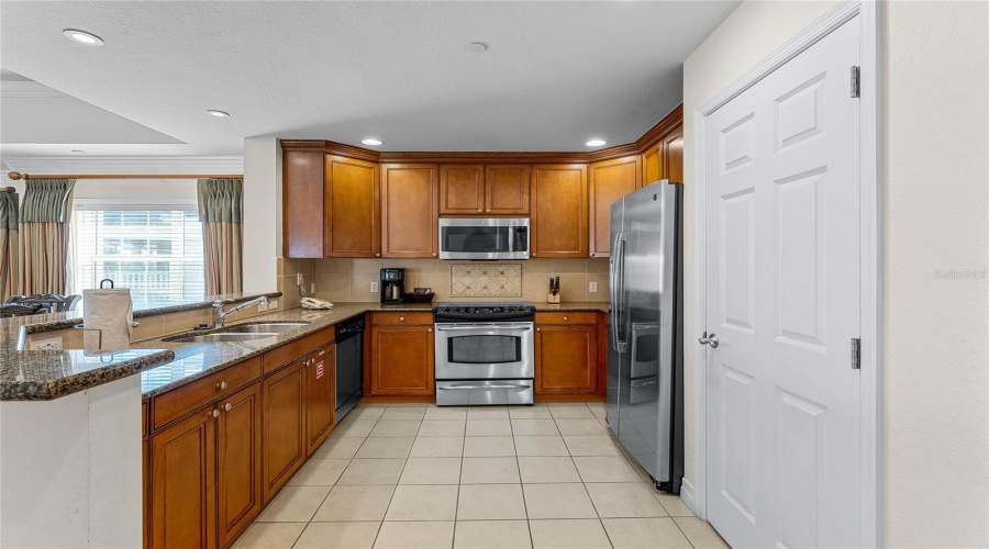 Reunion, Florida 34747, 3 Bedrooms Bedrooms, ,3 Bathroomsbathrooms,Residential,For Sale,Sunset View Cir,Mfro6235777