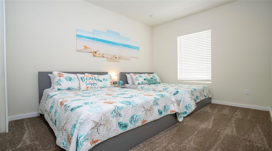 KISSIMMEE, Florida 34747, 5 Bedrooms Bedrooms, ,5 BathroomsBathrooms,Residential,For Sale,SUNFLOWER,0,MFRO6235155