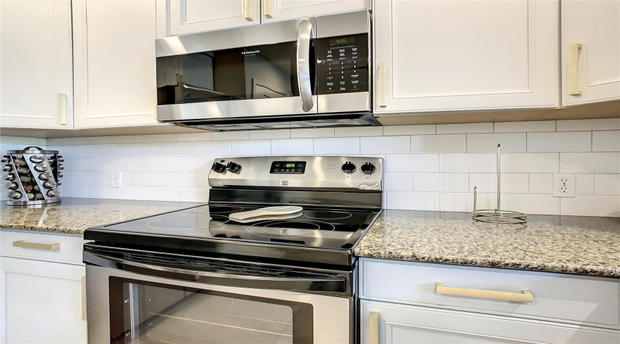 Kissimmee, Florida 34747, 3 Bedrooms Bedrooms, ,3 Bathroomsbathrooms,Residential,For Sale,Sandy Ridge,Mfro6237408